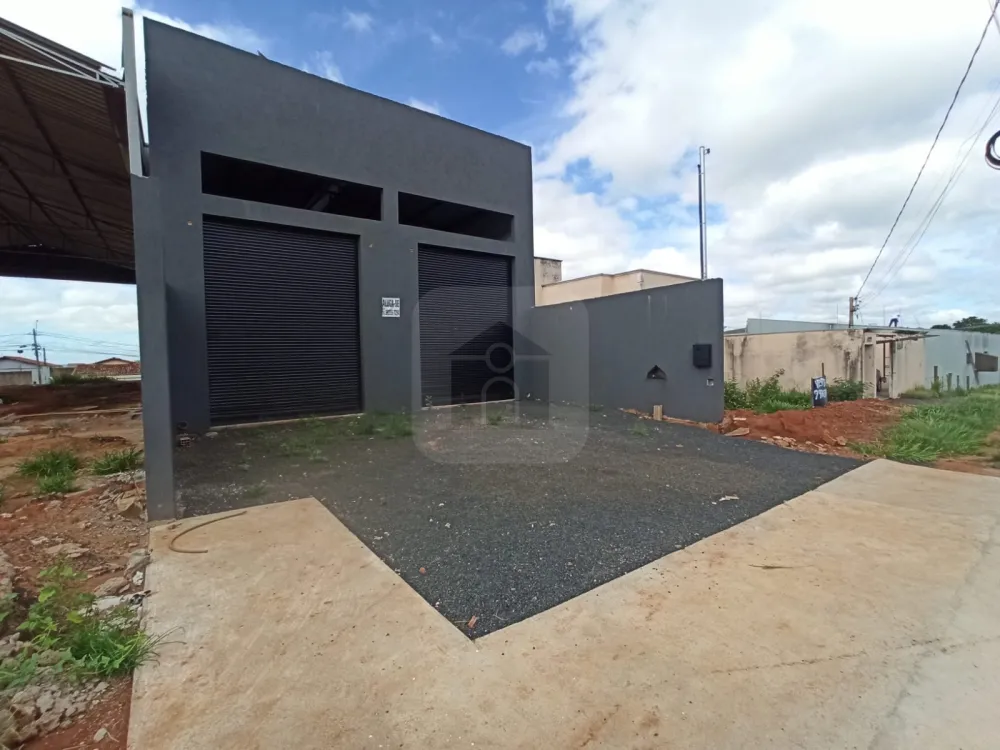 Alugar Comercial / Galp&atilde;o em Uberl&acirc;ndia R$ 5.500,00 - Foto 3