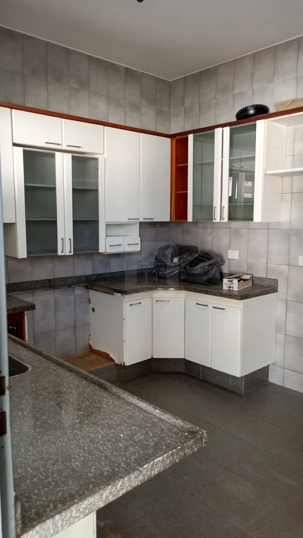 Alugar Comercial / Casa Comercial em Uberl&acirc;ndia R$ 5.000,00 - Foto 14