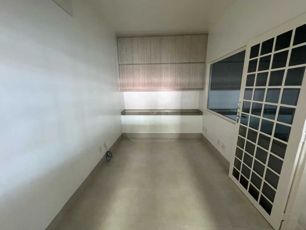 Alugar Comercial / Galp&atilde;o em Uberl&acirc;ndia R$ 16.000,00 - Foto 13