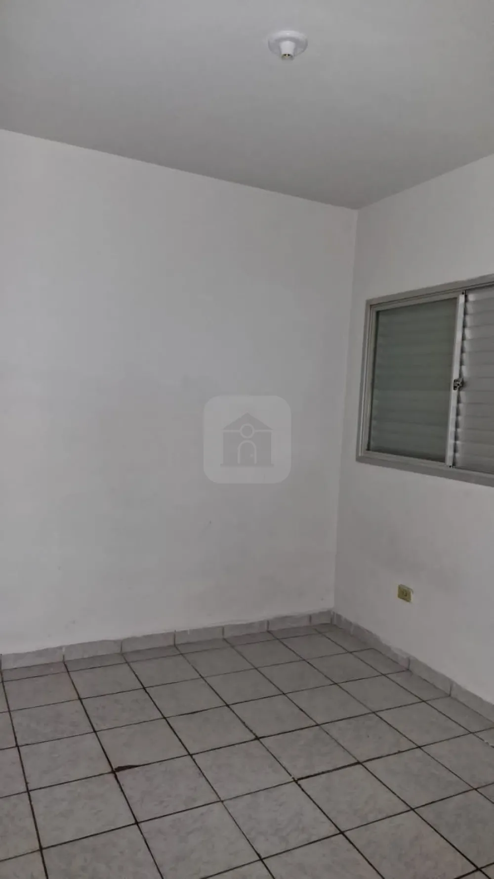 Alugar Apartamento / Padr&atilde;o em Uberl&acirc;ndia R$ 2.000,00 - Foto 2