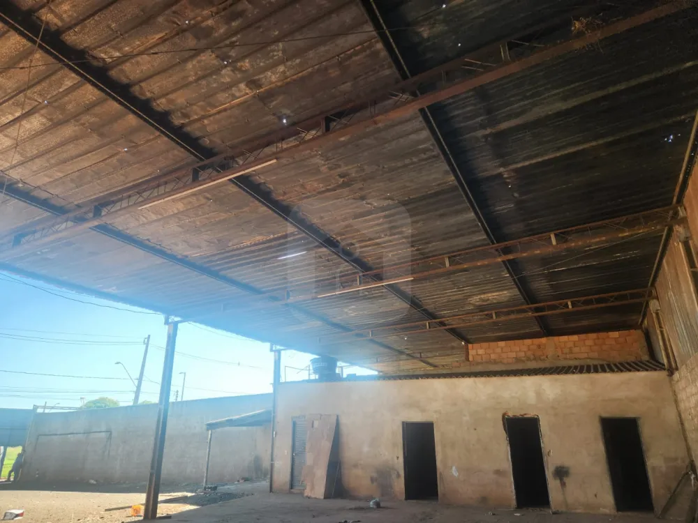 Alugar Terreno / &Aacute;rea em Uberl&acirc;ndia R$ 5.500,00 - Foto 4