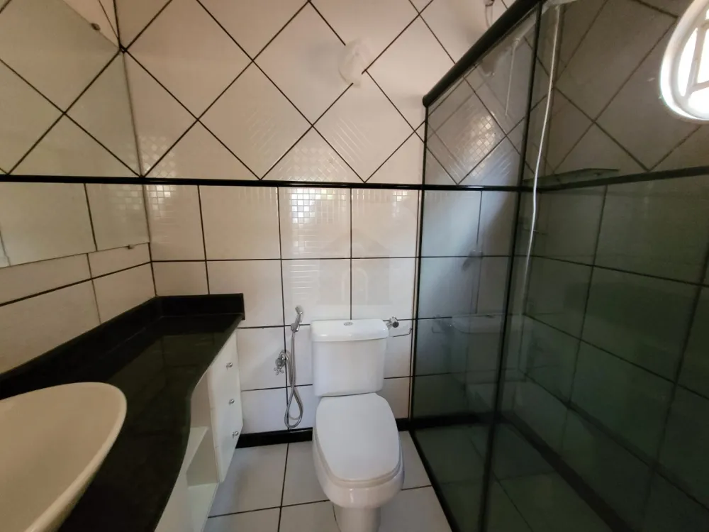 Alugar Casa / Padr&atilde;o em Uberl&acirc;ndia R$ 2.800,00 - Foto 21