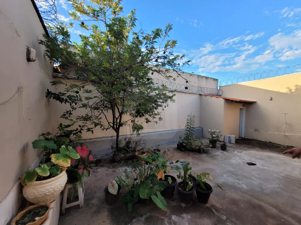 Alugar Casa / Padr&atilde;o em Uberl&acirc;ndia R$ 2.800,00 - Foto 29
