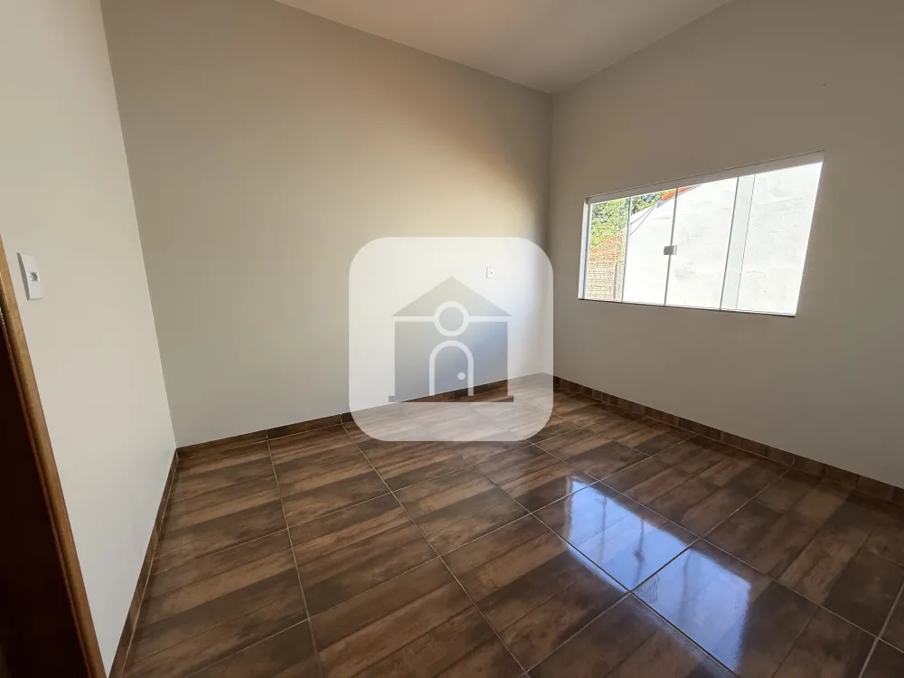 Alugar Rural / Ch&aacute;cara em Uberl&acirc;ndia R$ 3.500,00 - Foto 1