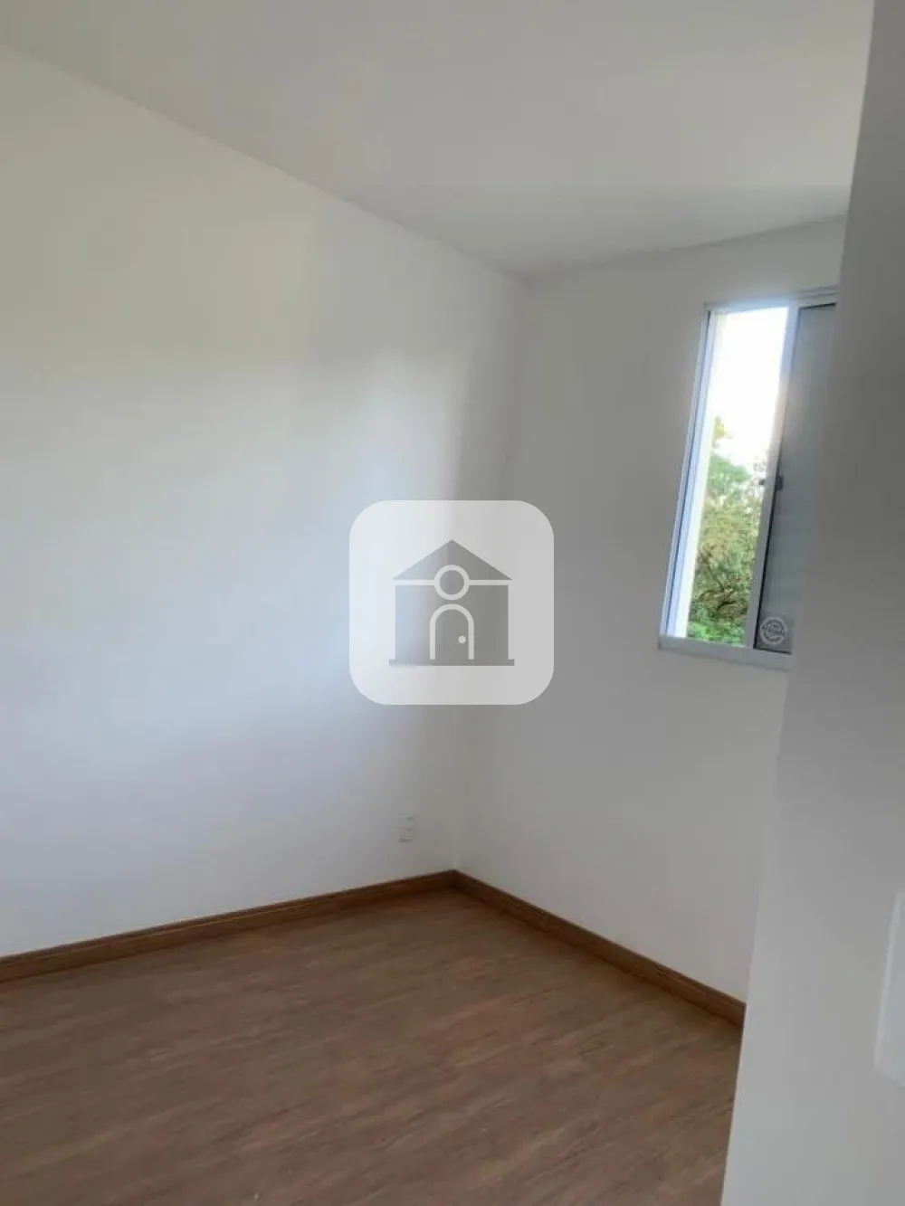 Comprar Apartamento / Padr&atilde;o em Uberl&acirc;ndia R$ 165.000,00 - Foto 4
