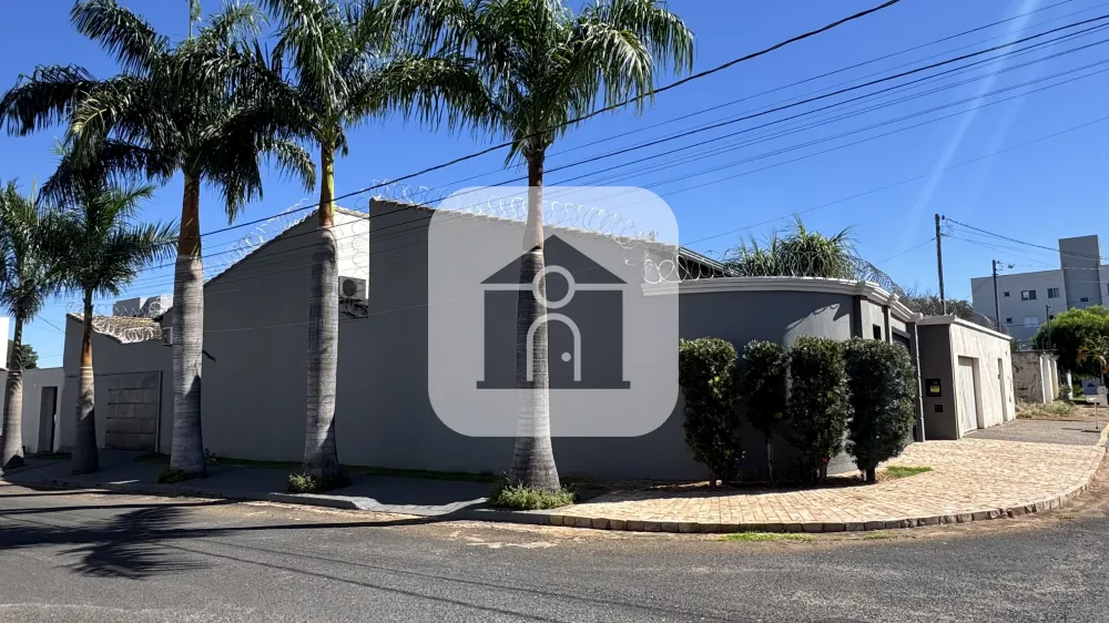 Alugar Casa / Padr&atilde;o em Uberl&acirc;ndia R$ 5.500,00 - Foto 7