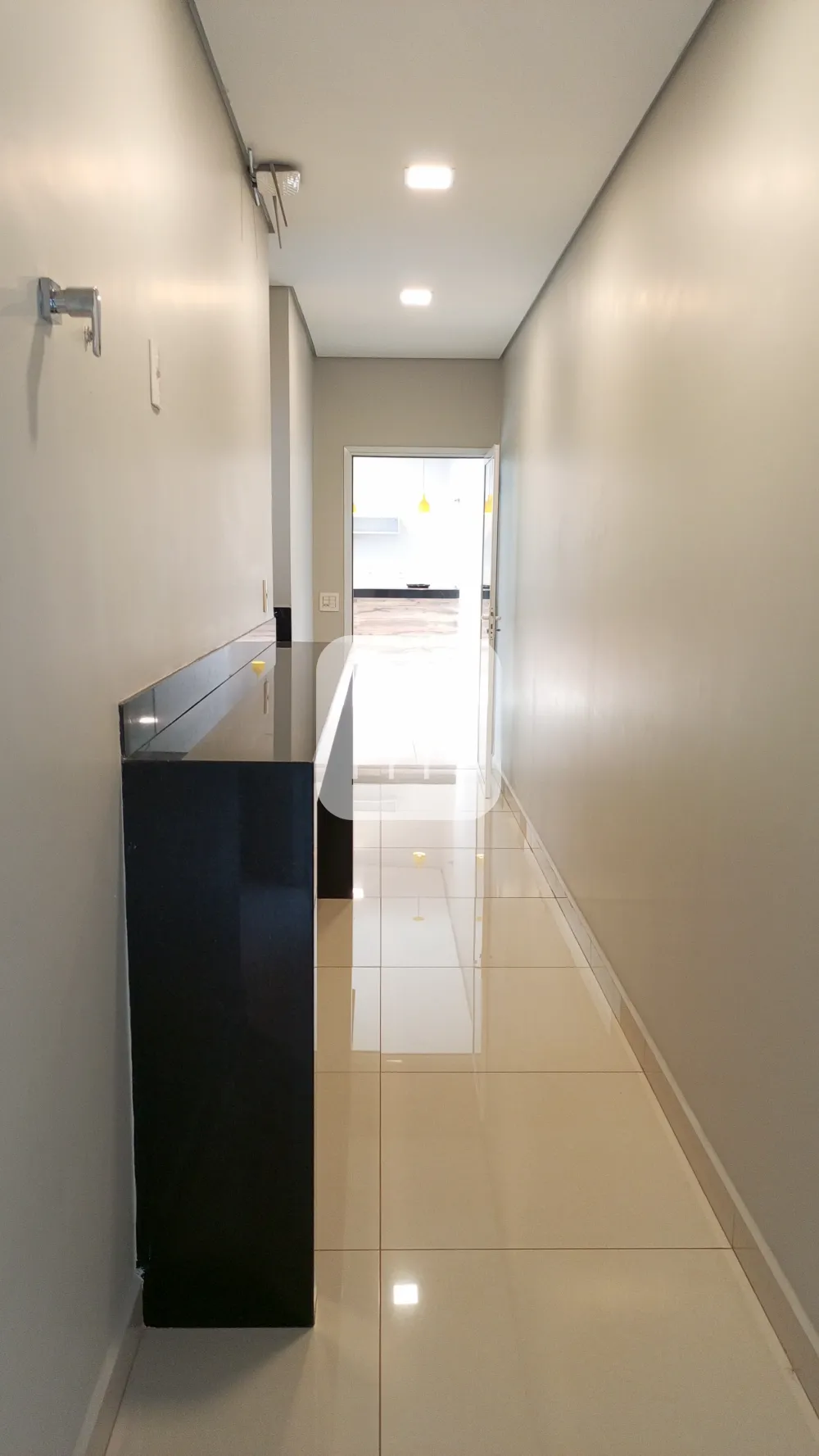 Alugar Casa / Padr&atilde;o em Uberl&acirc;ndia R$ 4.500,00 - Foto 4