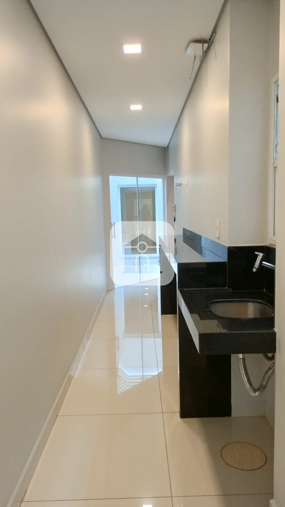 Alugar Casa / Padr&atilde;o em Uberl&acirc;ndia R$ 4.500,00 - Foto 5