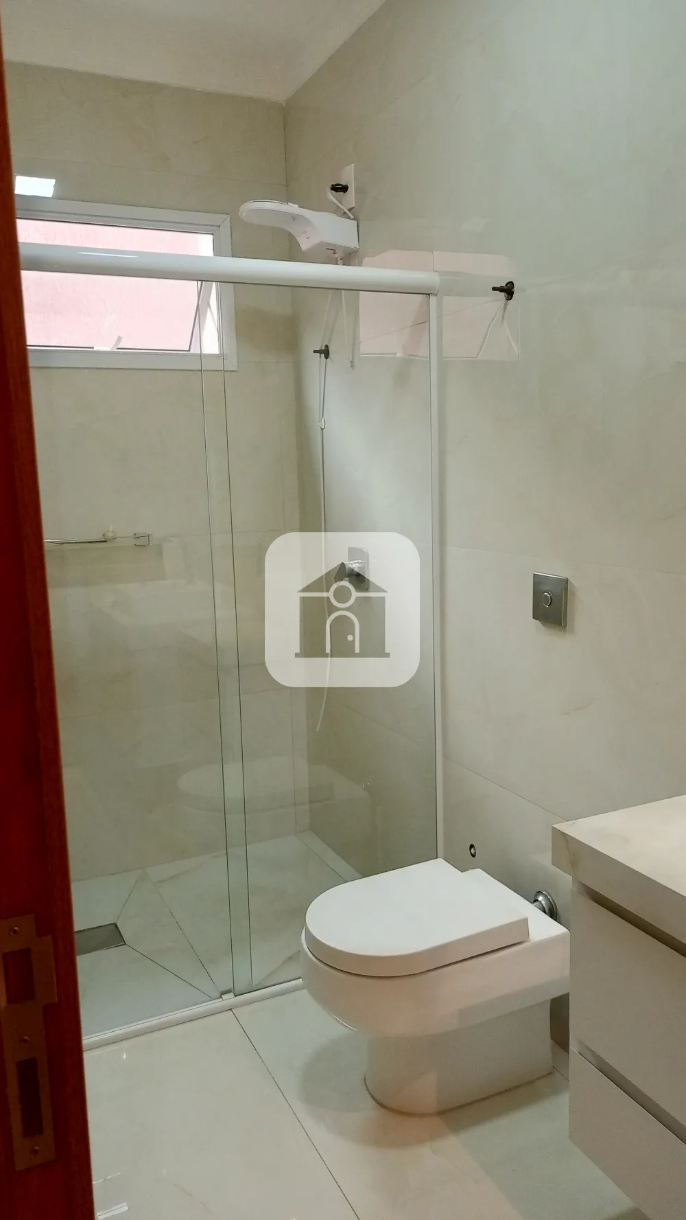 Alugar Casa / Padr&atilde;o em Uberl&acirc;ndia R$ 4.500,00 - Foto 7