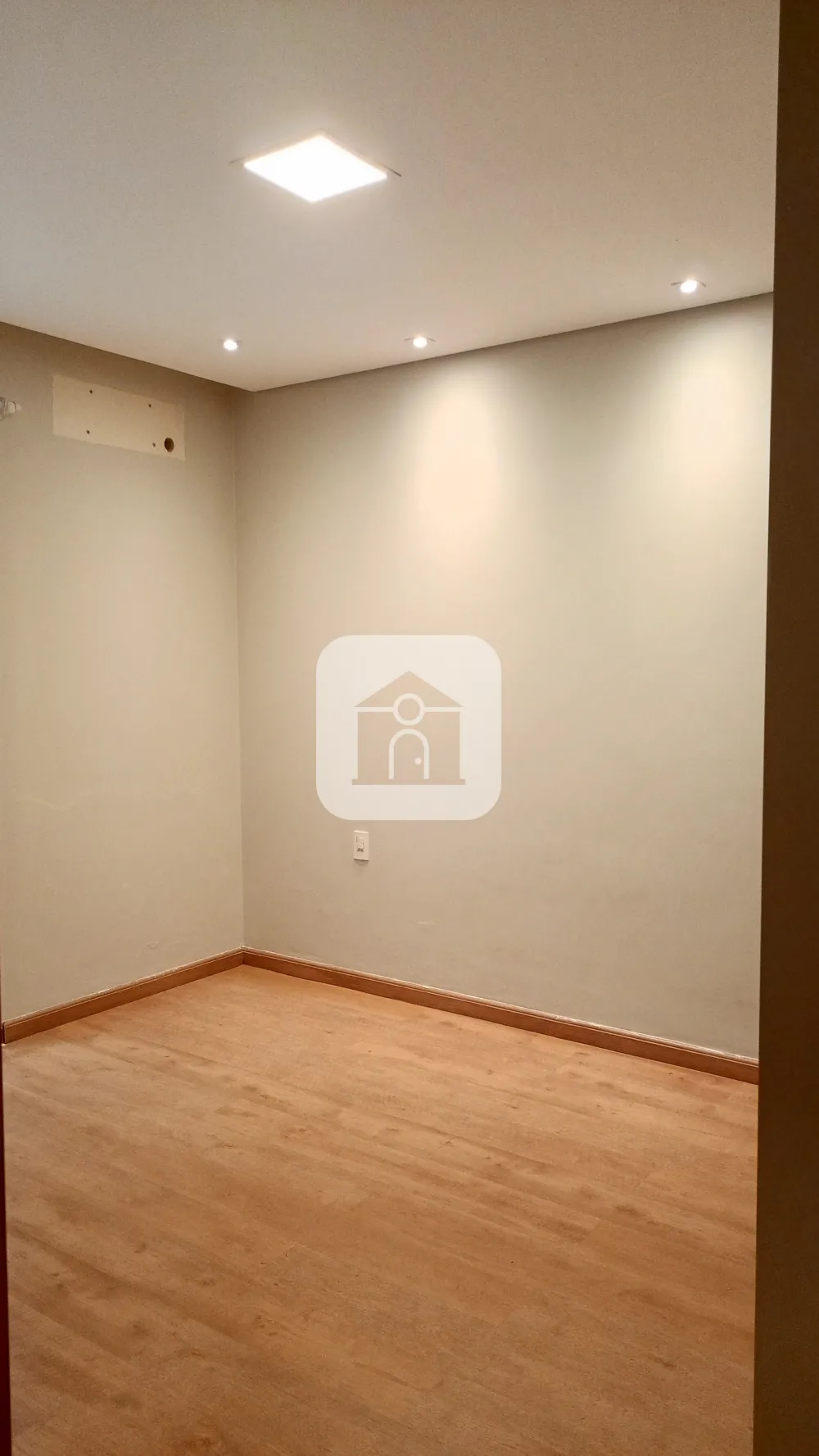 Alugar Casa / Padr&atilde;o em Uberl&acirc;ndia R$ 4.500,00 - Foto 9