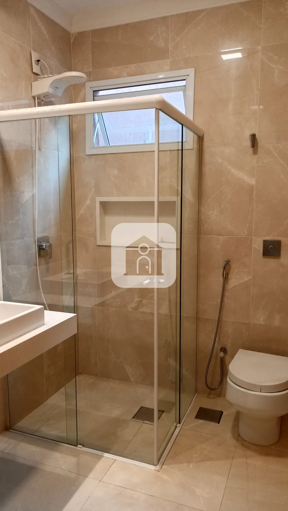 Alugar Casa / Padr&atilde;o em Uberl&acirc;ndia R$ 4.500,00 - Foto 19