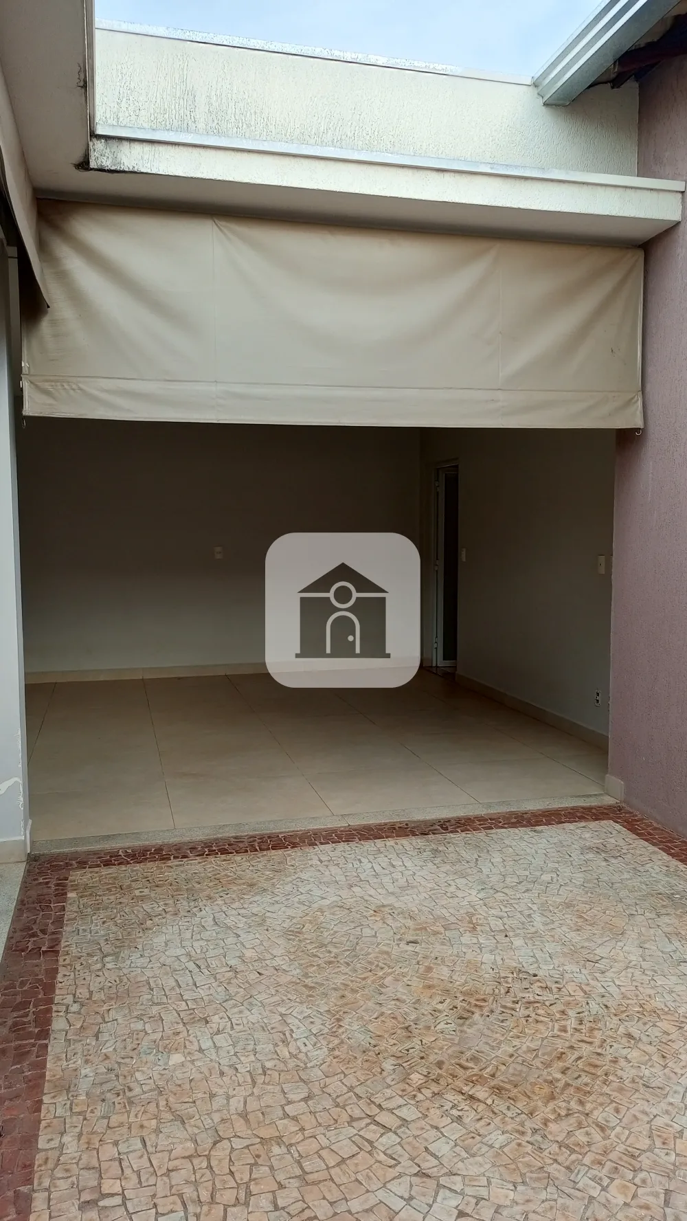 Alugar Casa / Padr&atilde;o em Uberl&acirc;ndia R$ 4.500,00 - Foto 26
