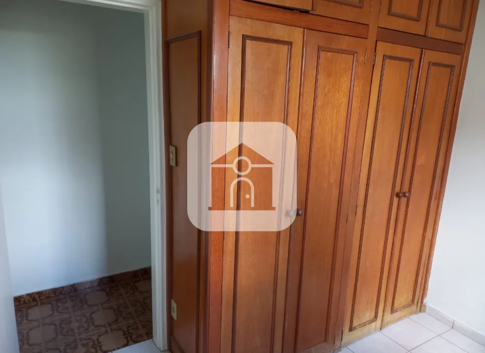 Comprar Casa / Padr&atilde;o em Uberl&acirc;ndia R$ 500.000,00 - Foto 9