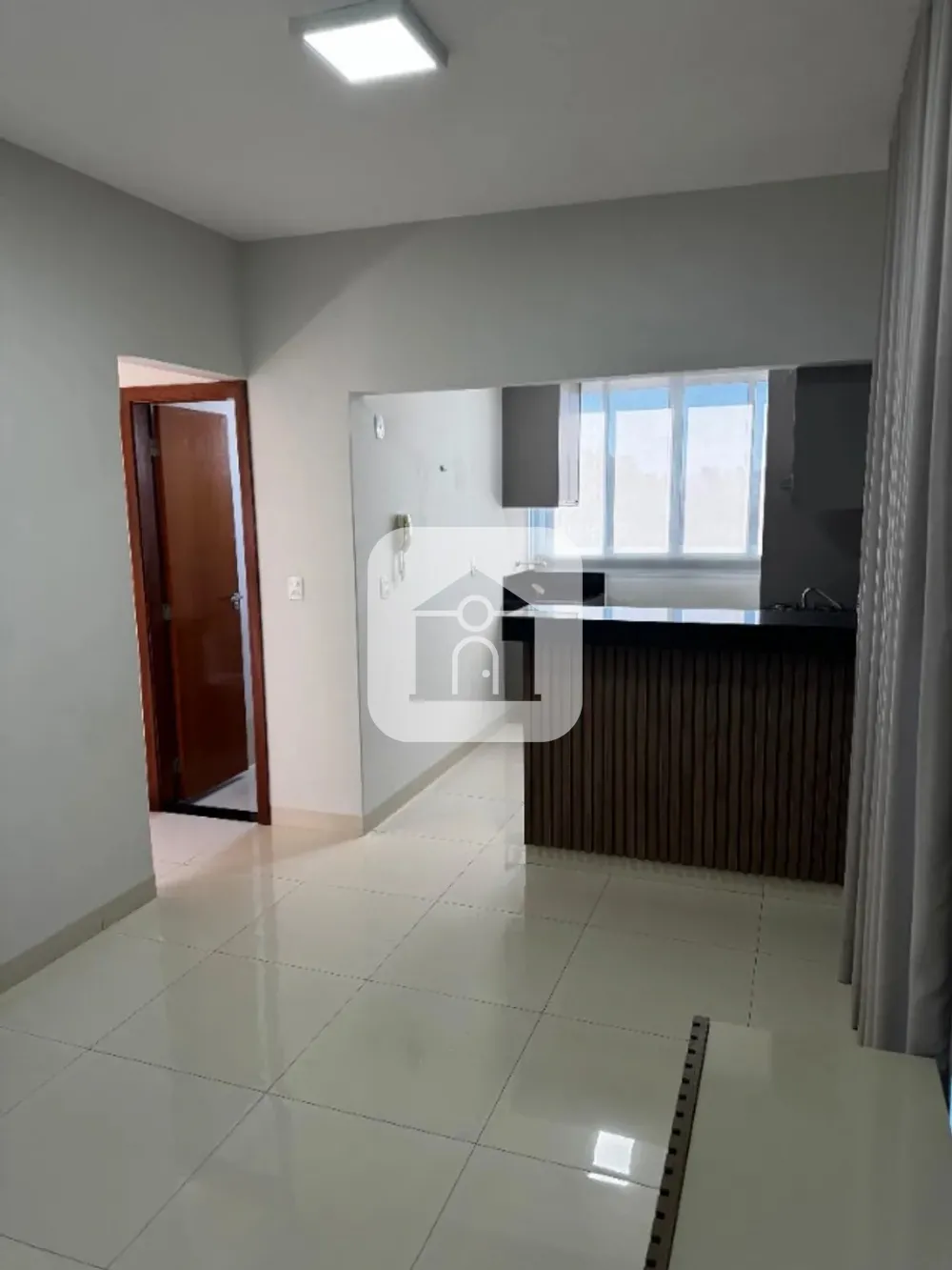 Alugar Apartamento / Padr&atilde;o em Uberl&acirc;ndia R$ 2.200,00 - Foto 2