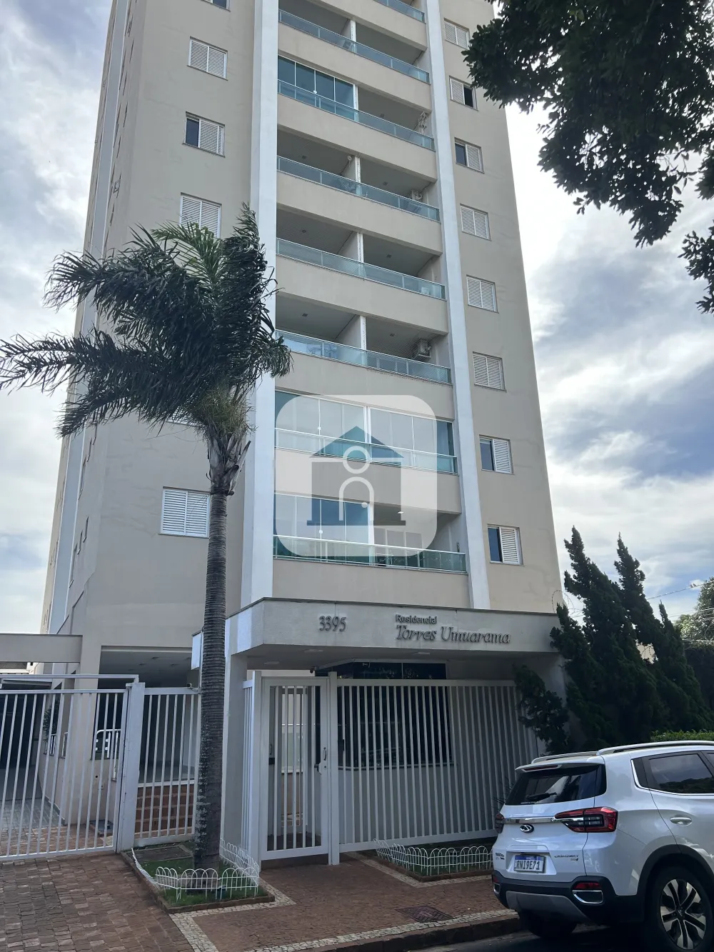 Alugar Apartamento / Padr&atilde;o em Uberl&acirc;ndia R$ 2.300,00 - Foto 1
