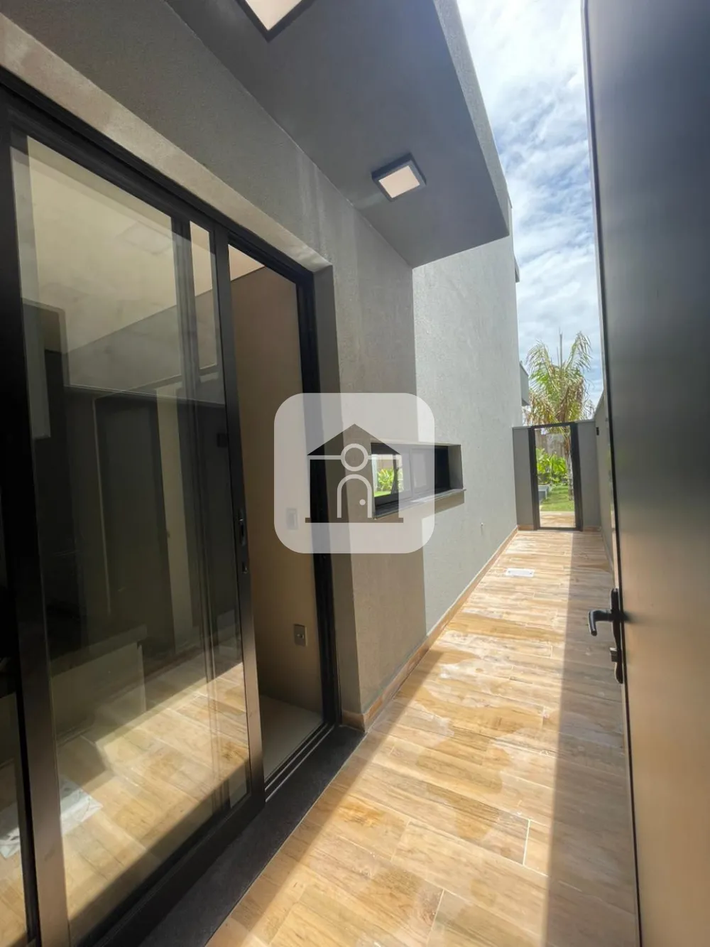 Alugar Casa / Condom&iacute;nio ou Loteamento Fechado em Uberl&acirc;ndia R$ 23.000,00 - Foto 5