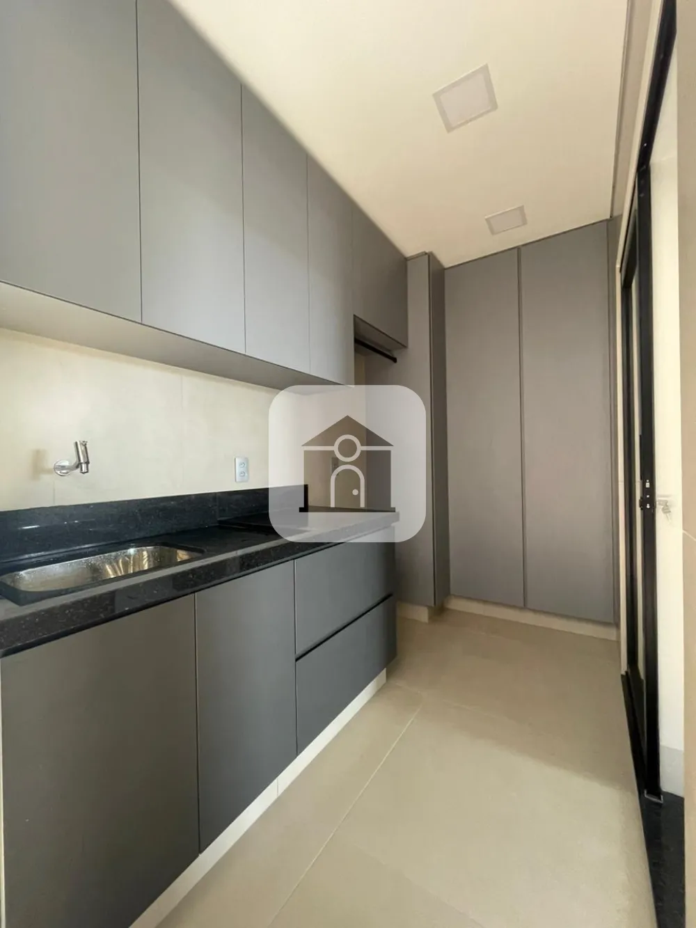 Alugar Casa / Condom&iacute;nio ou Loteamento Fechado em Uberl&acirc;ndia R$ 23.000,00 - Foto 8