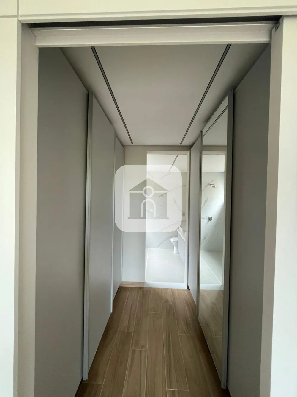 Alugar Casa / Condom&iacute;nio ou Loteamento Fechado em Uberl&acirc;ndia R$ 23.000,00 - Foto 21