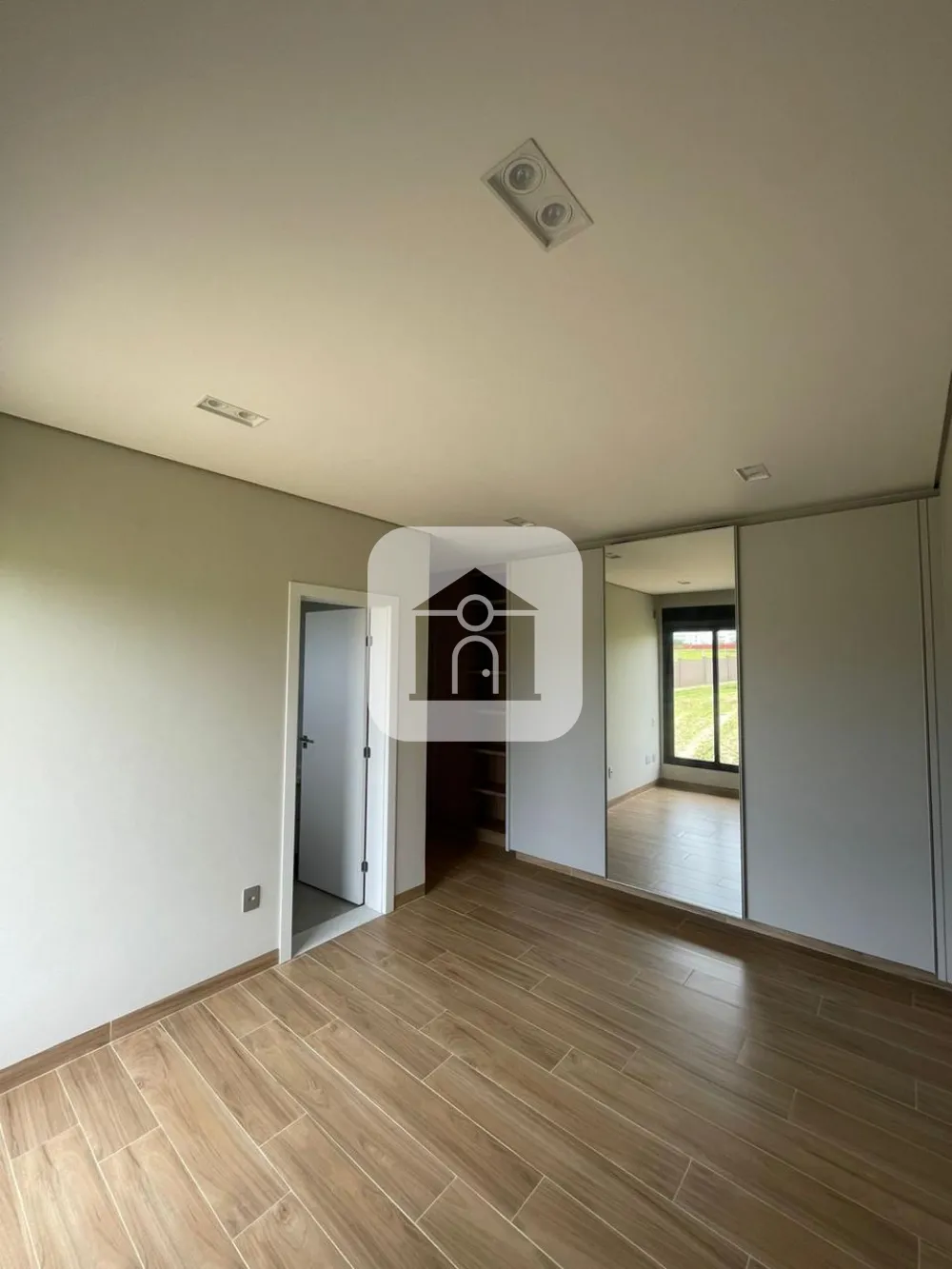 Alugar Casa / Condom&iacute;nio ou Loteamento Fechado em Uberl&acirc;ndia R$ 23.000,00 - Foto 28