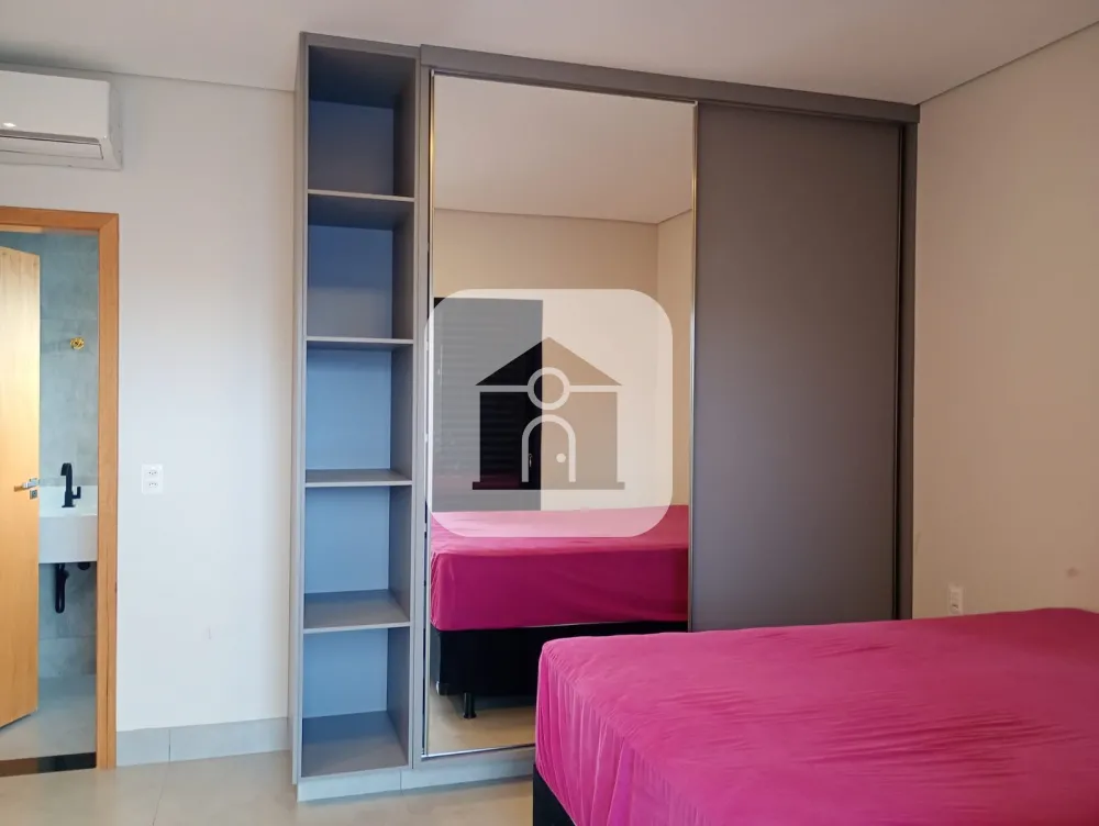 Comprar Casa / Condom&iacute;nio ou Loteamento Fechado em Uberl&acirc;ndia R$ 1.700.000,00 - Foto 4