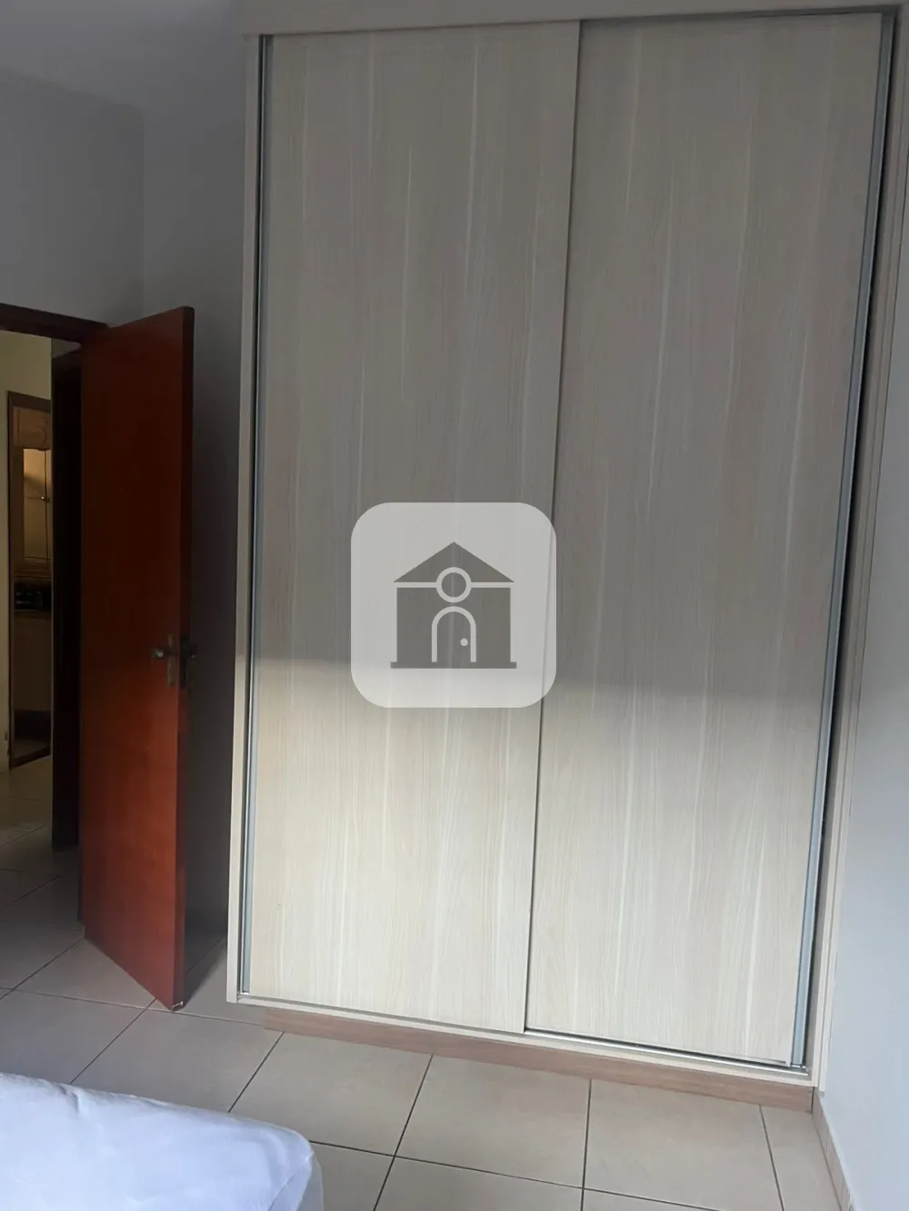 Alugar Casa / Padr&atilde;o em Uberl&acirc;ndia R$ 4.800,00 - Foto 16