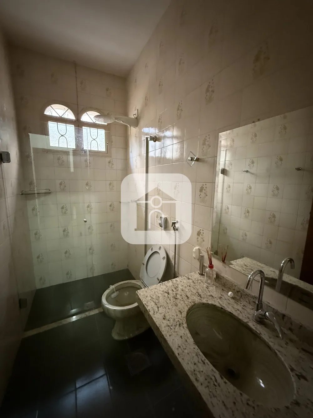Alugar Casa / Padr&atilde;o em Uberl&acirc;ndia R$ 8.500,00 - Foto 7