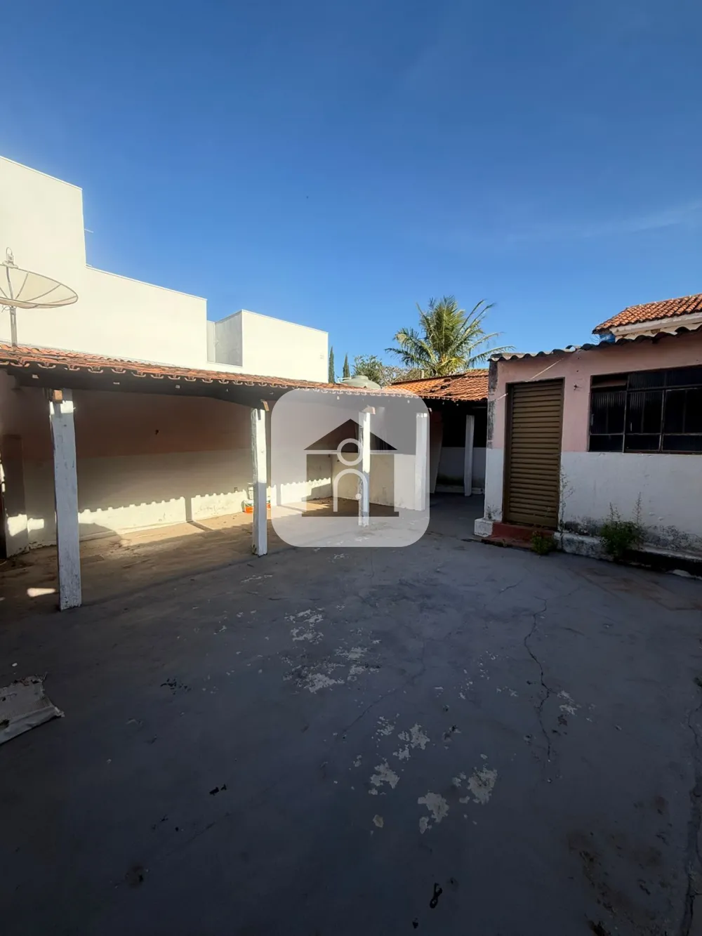 Alugar Casa / Padr&atilde;o em Araguari R$ 1.500,00 - Foto 17