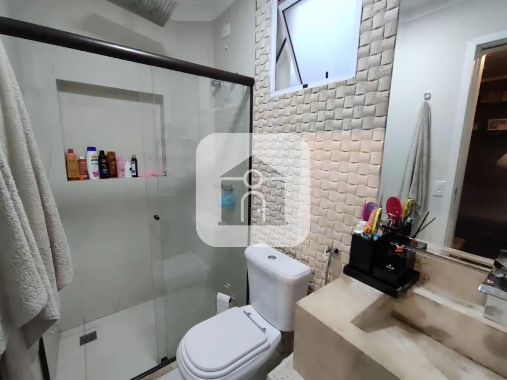 Alugar Apartamento / Padr&atilde;o em Uberl&acirc;ndia R$ 6.050,00 - Foto 11