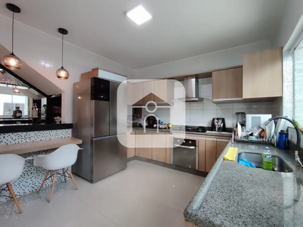 Alugar Casa / Padr&atilde;o em Uberl&acirc;ndia R$ 5.000,00 - Foto 7