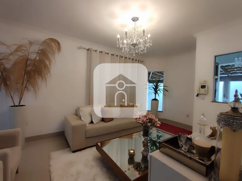 Alugar Casa / Padr&atilde;o em Uberl&acirc;ndia R$ 5.000,00 - Foto 9