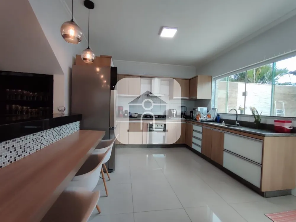 Alugar Casa / Padr&atilde;o em Uberl&acirc;ndia R$ 5.000,00 - Foto 24