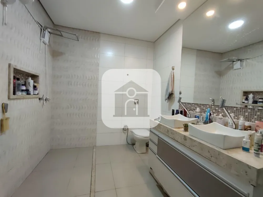 Alugar Casa / Padr&atilde;o em Uberl&acirc;ndia R$ 5.000,00 - Foto 26