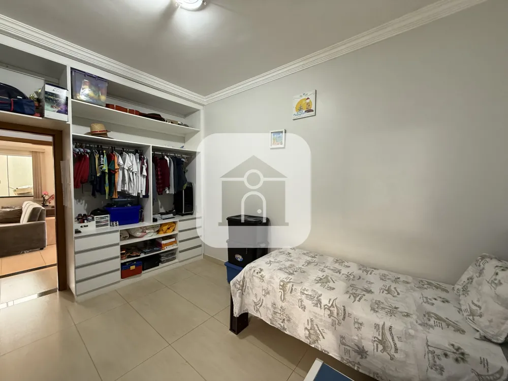 Alugar Casa / Condom&iacute;nio ou Loteamento Fechado em Uberl&acirc;ndia R$ 6.500,00 - Foto 3