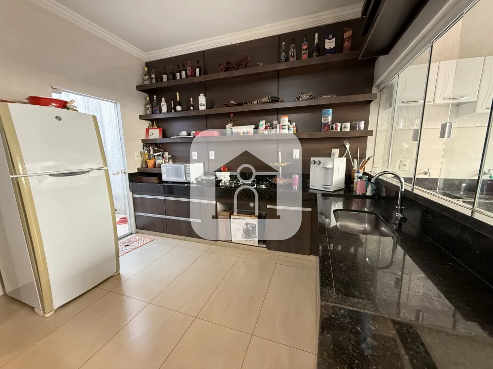 Alugar Casa / Condom&iacute;nio ou Loteamento Fechado em Uberl&acirc;ndia R$ 6.500,00 - Foto 10