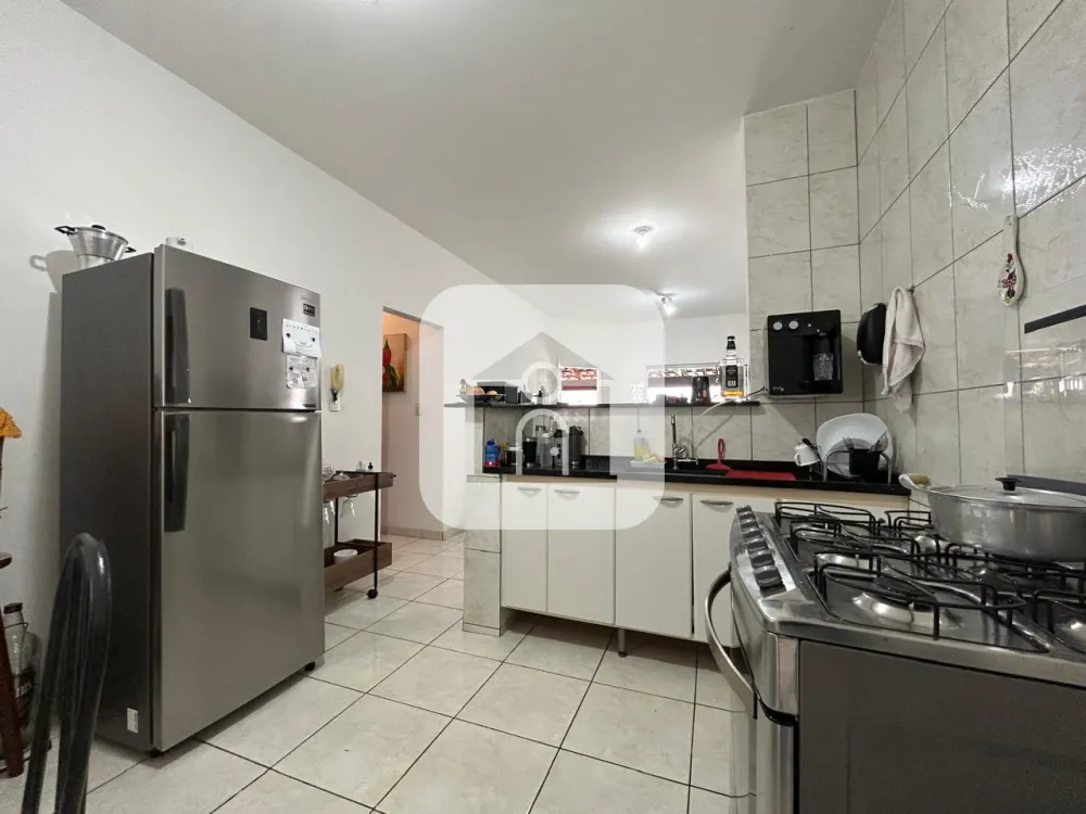 Comprar Casa / Padr&atilde;o em Uberl&acirc;ndia R$ 480.000,00 - Foto 14