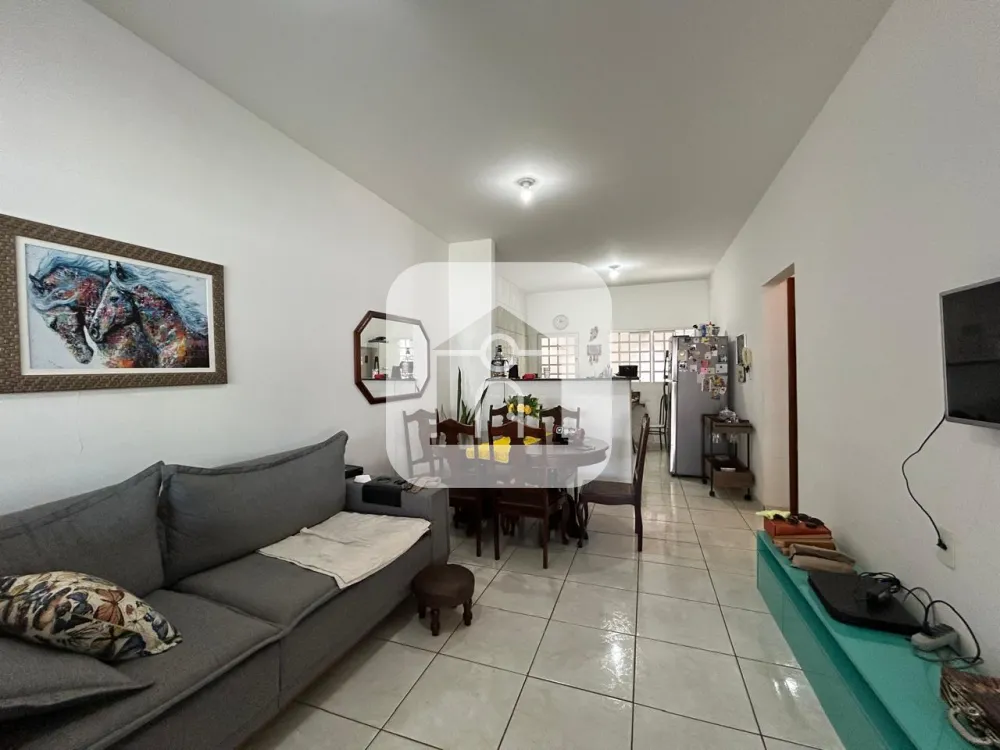 Comprar Casa / Padr&atilde;o em Uberl&acirc;ndia R$ 480.000,00 - Foto 4