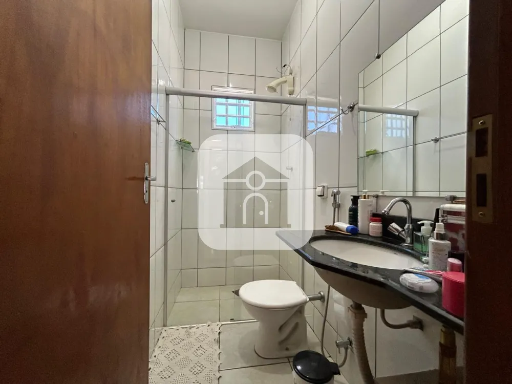 Comprar Casa / Padr&atilde;o em Uberl&acirc;ndia R$ 480.000,00 - Foto 12