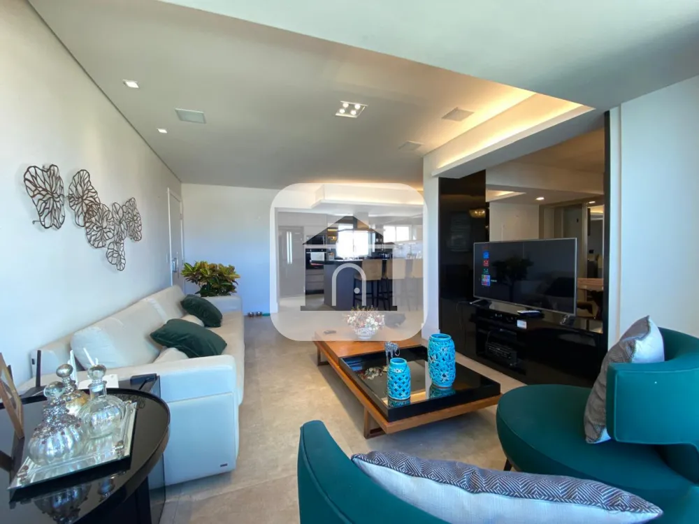 Comprar Apartamento / Padr&atilde;o em Uberl&acirc;ndia R$ 850.000,00 - Foto 2