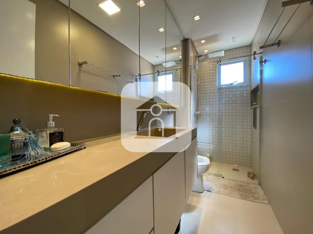 Comprar Apartamento / Padr&atilde;o em Uberl&acirc;ndia R$ 850.000,00 - Foto 16