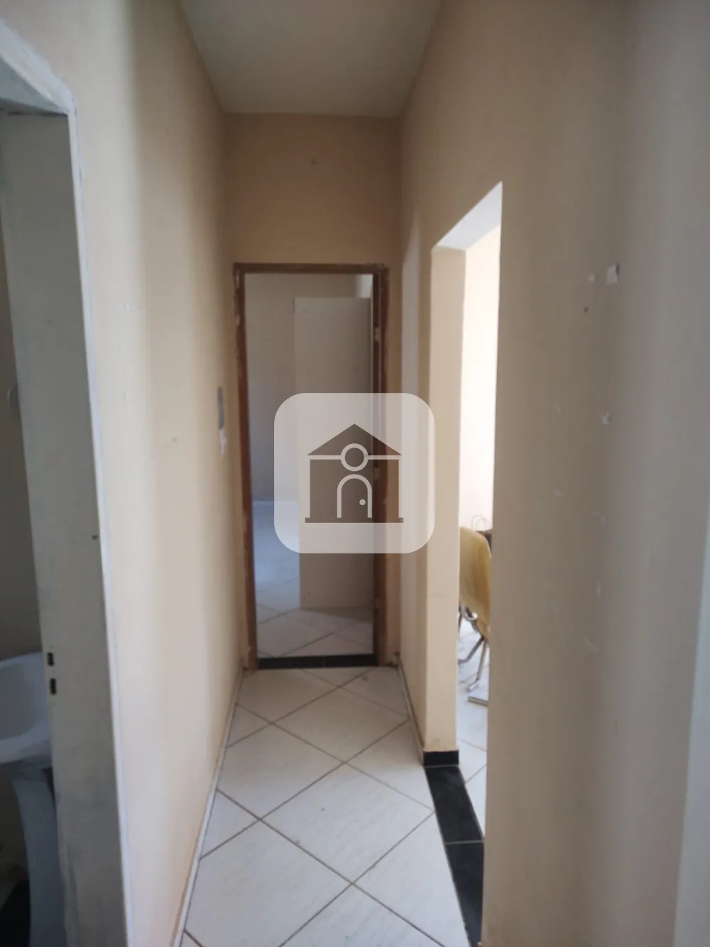 Alugar Casa / Padr&atilde;o em Uberl&acirc;ndia R$ 1.150,00 - Foto 1