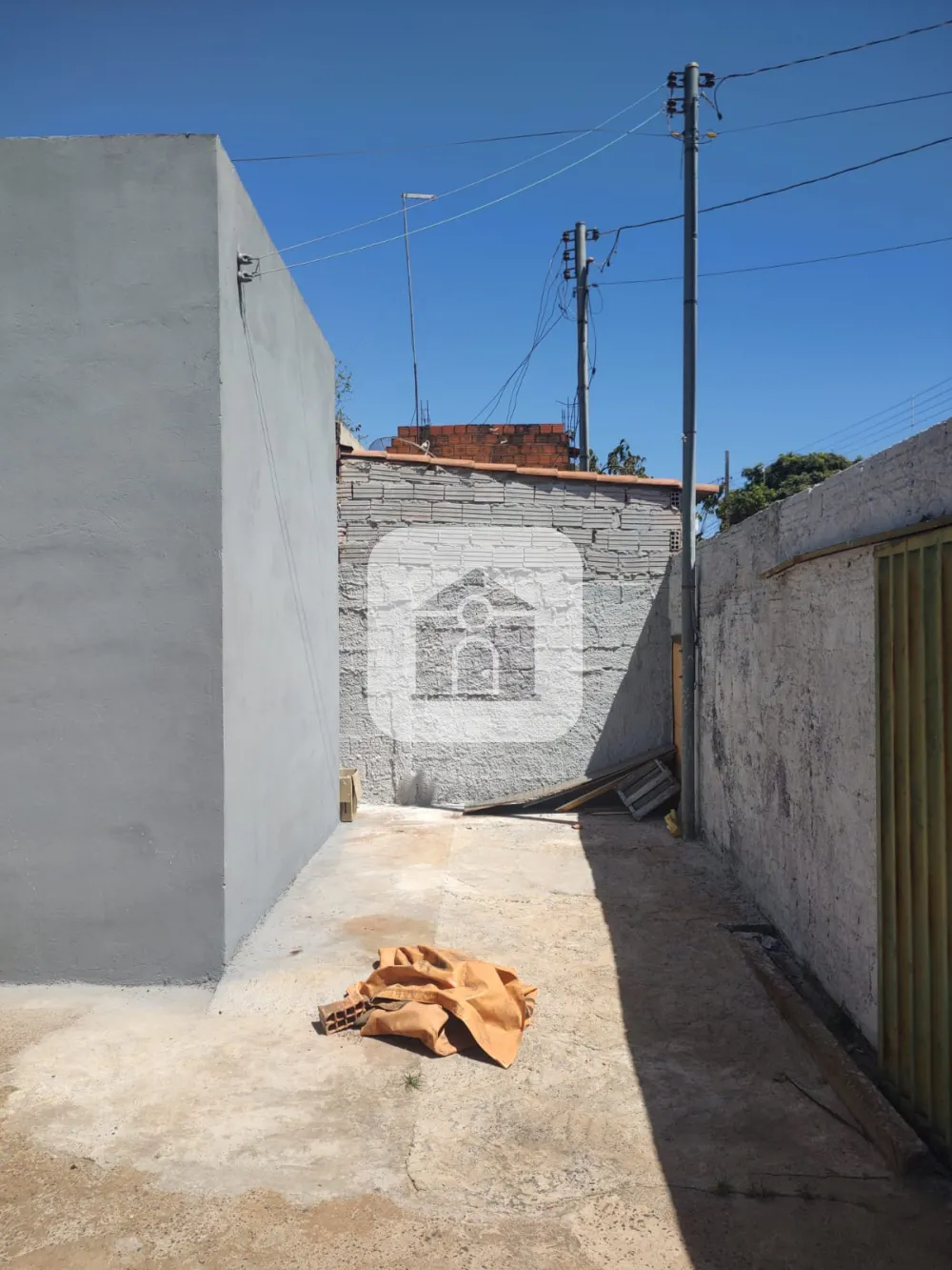 Alugar Casa / Padr&atilde;o em Uberl&acirc;ndia R$ 1.150,00 - Foto 6