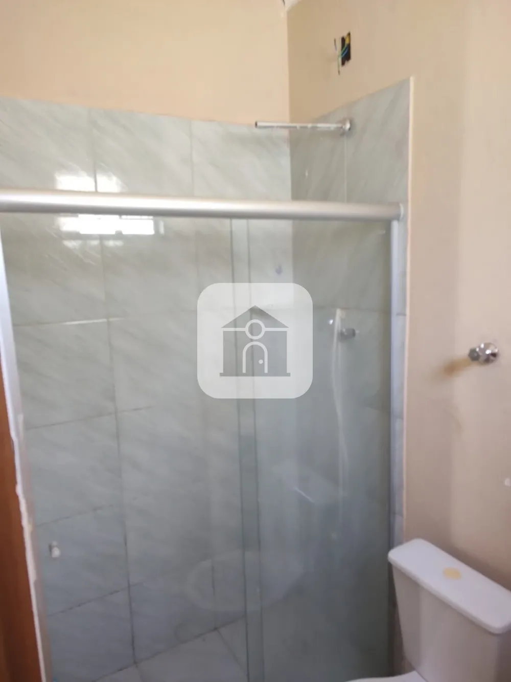 Alugar Casa / Padr&atilde;o em Uberl&acirc;ndia R$ 1.150,00 - Foto 12