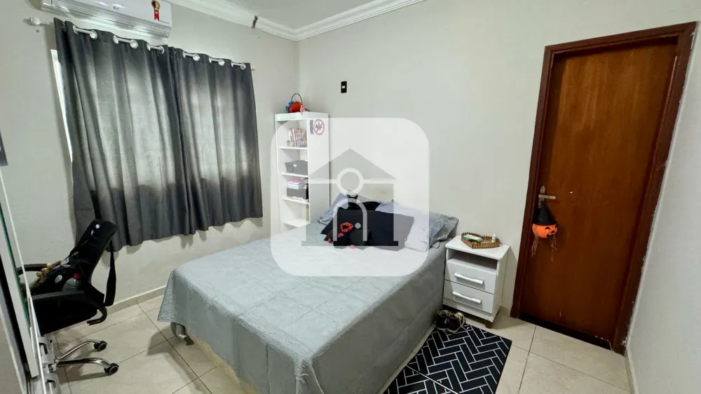 Comprar Casa / Sobrado em Uberl&acirc;ndia R$ 750.000,00 - Foto 10