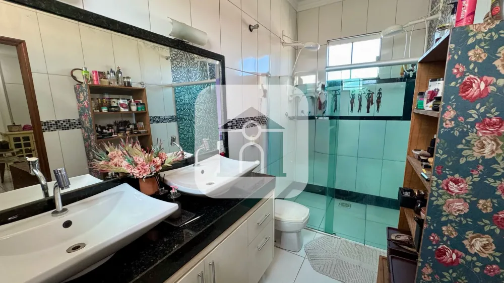 Comprar Casa / Sobrado em Uberl&acirc;ndia R$ 750.000,00 - Foto 14