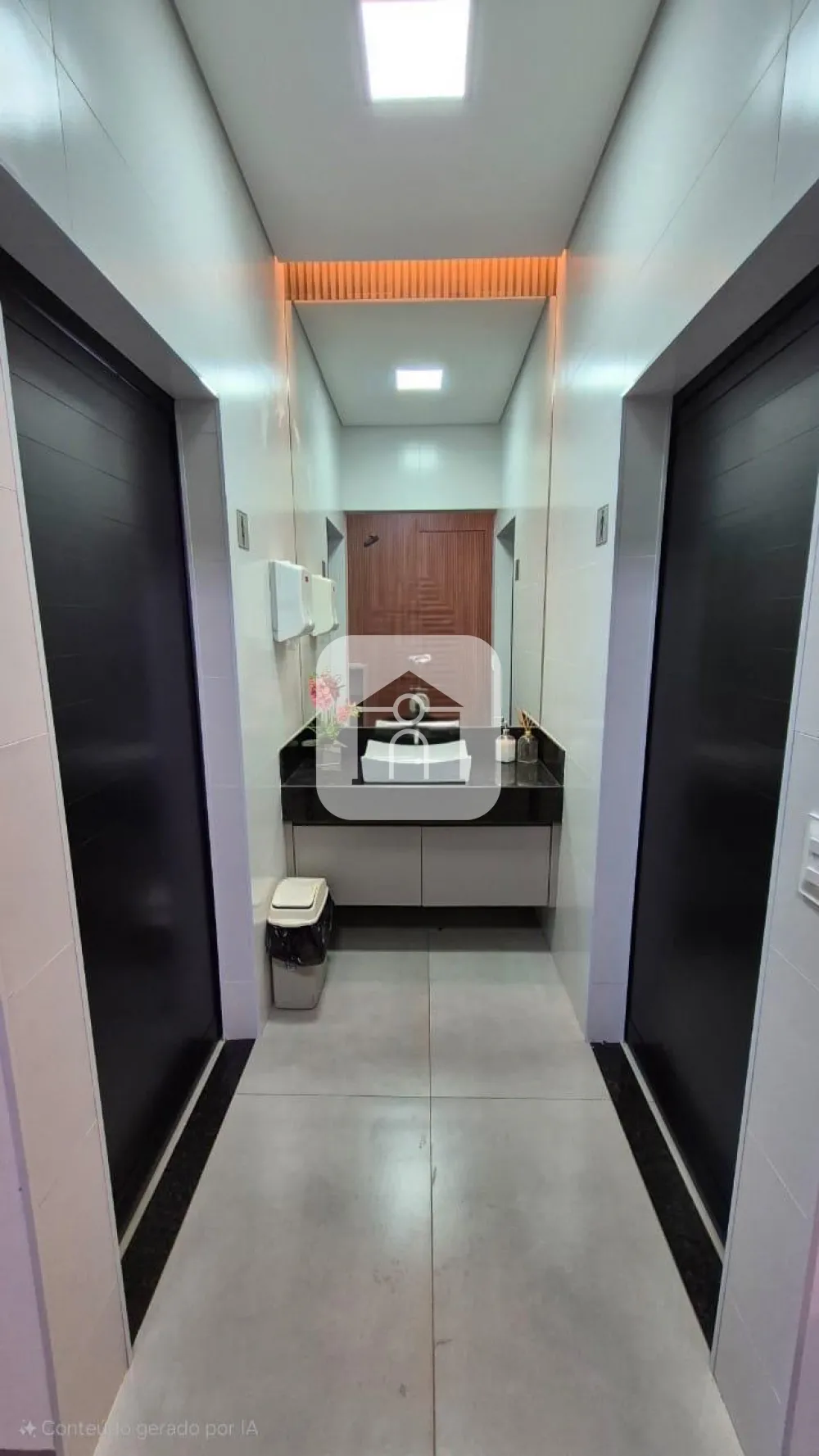 Comprar Comercial / Ponto Comercial em Uberl&acirc;ndia R$ 2.850.000,00 - Foto 17