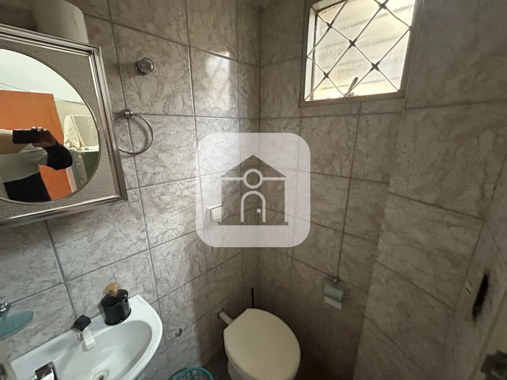 Alugar Comercial / Loja Condom&iacute;nio em Uberl&acirc;ndia R$ 1.500,00 - Foto 3