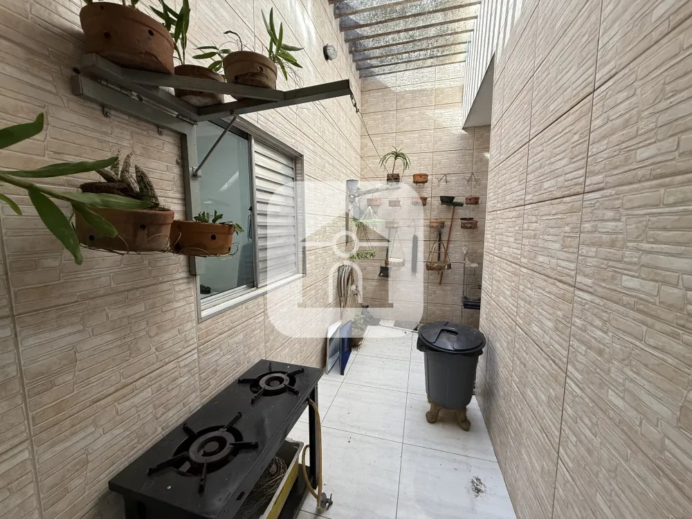 Alugar Casa / Padr&atilde;o em Uberl&acirc;ndia R$ 3.200,00 - Foto 18