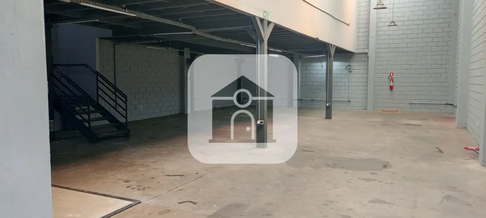 Alugar Comercial / Galp&atilde;o em Uberl&acirc;ndia R$ 8.000,00 - Foto 1