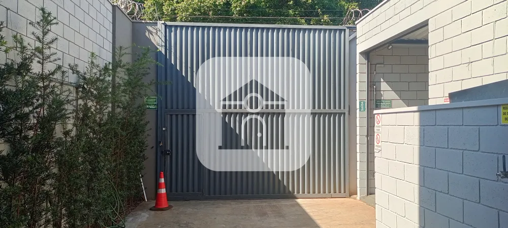 Alugar Comercial / Galp&atilde;o em Uberl&acirc;ndia R$ 8.000,00 - Foto 20