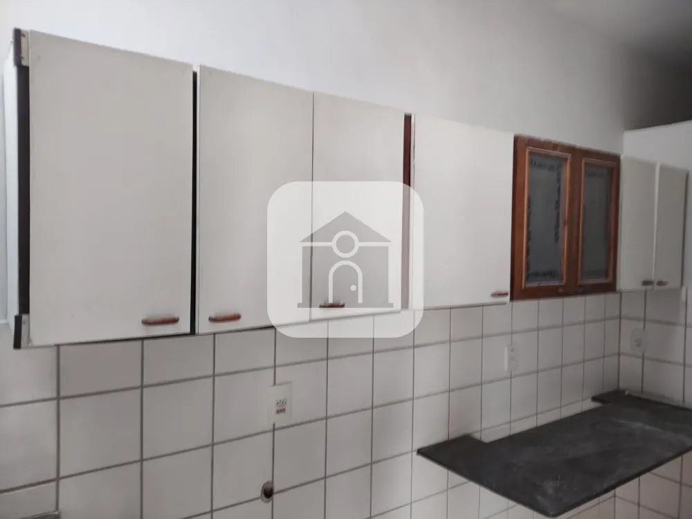 Alugar Casa / Padr&atilde;o em Uberl&acirc;ndia R$ 4.000,00 - Foto 2